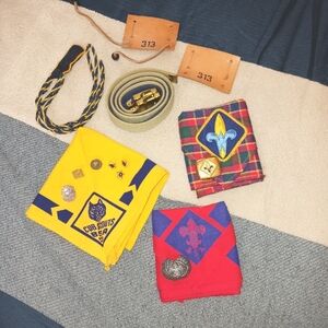 Bundle Of Vintage Boy Scouts Of America Accessories And Pins